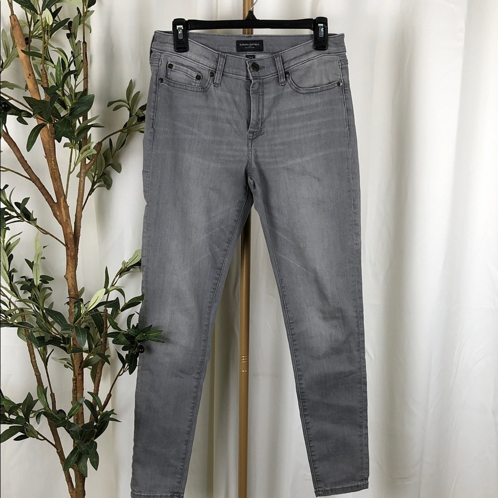Banana Republic Gray Stretch Skinny Jeans Sz 28/6 (B4)